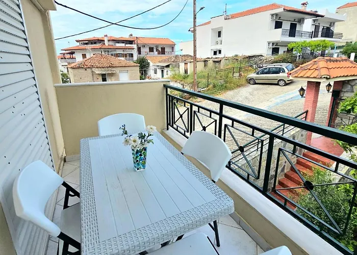 Maria's Sunshine Place Apartment *