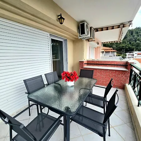 Maria's Sunshine Place شقة