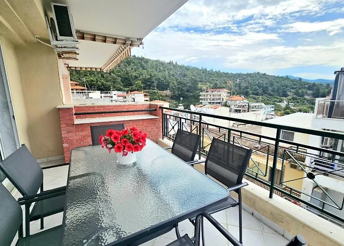 Maria's Sunshine Place Apartment Néos Marmarás