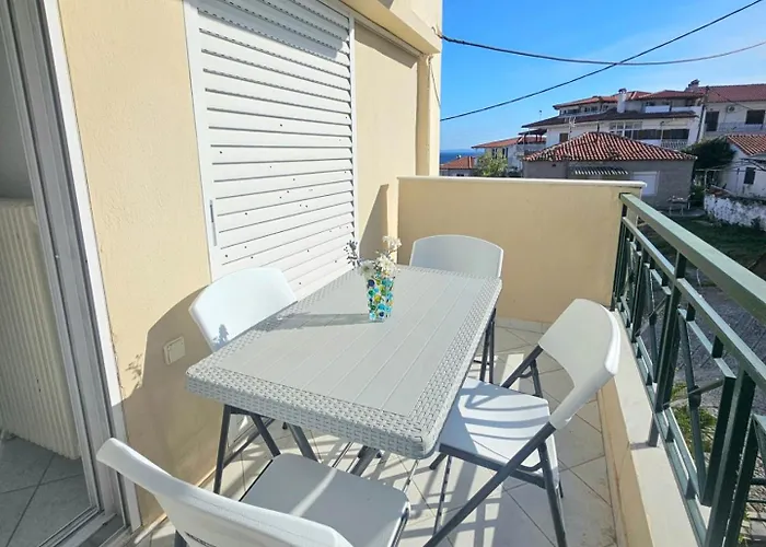 Maria's Sunshine Place *